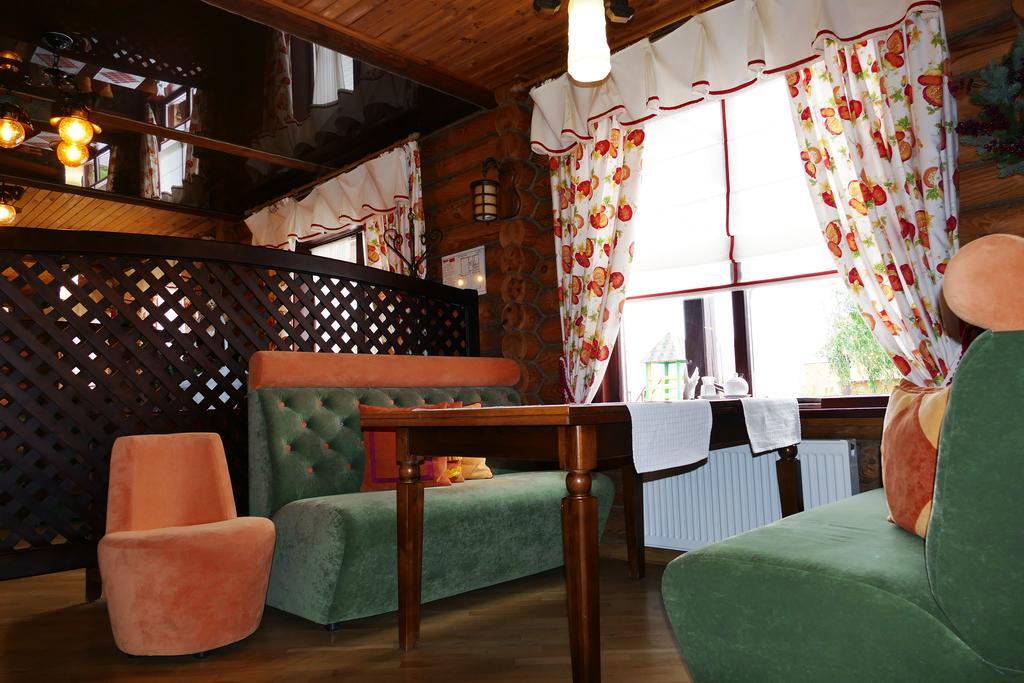 Hotel Комплекс Відпочинку Пампушка & Подушка Burlača Balka Exteriér fotografie
