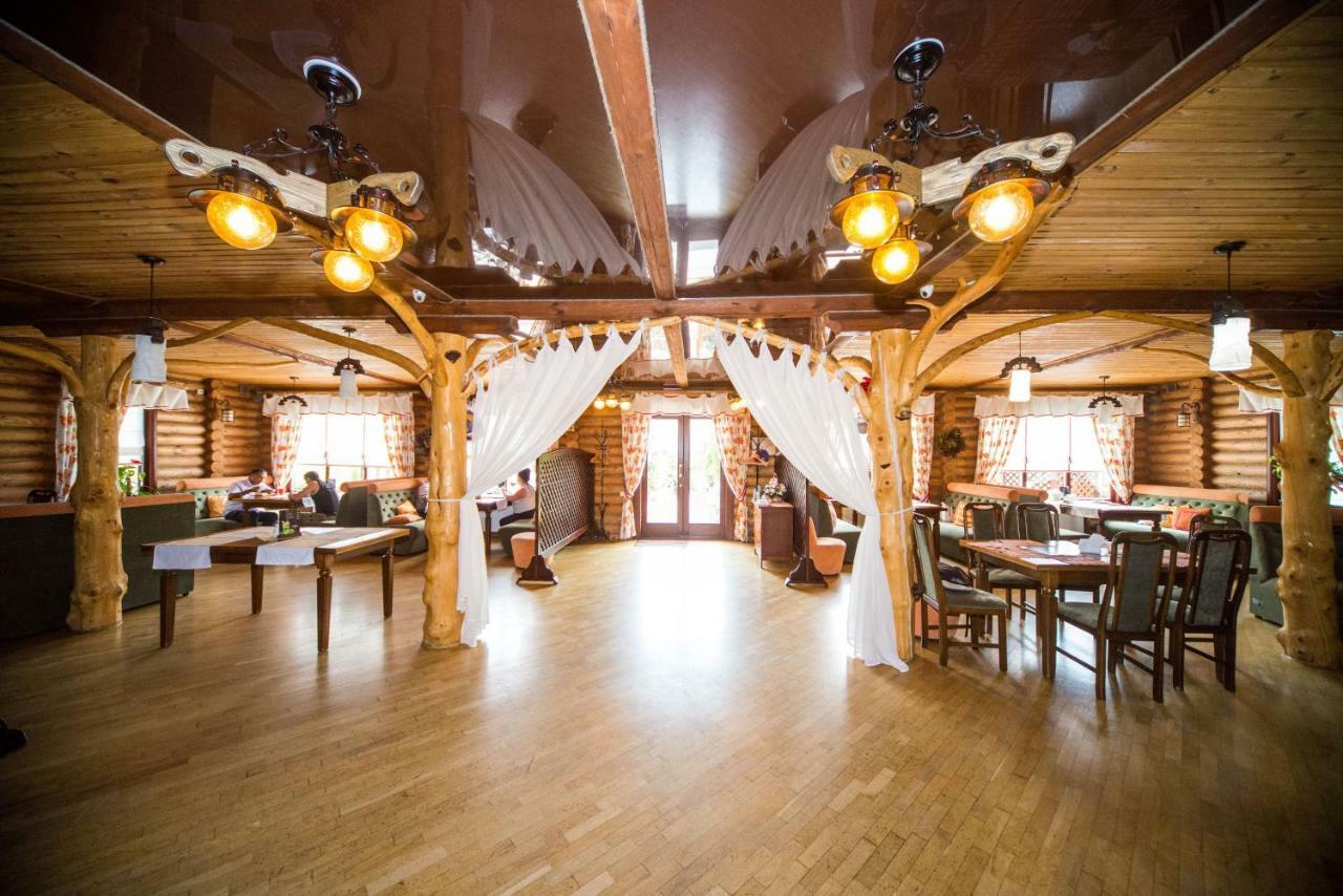 Hotel Комплекс Відпочинку Пампушка & Подушка Burlača Balka Exteriér fotografie