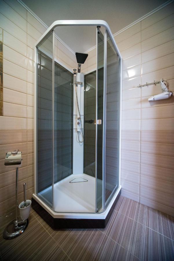 Hotel Комплекс Відпочинку Пампушка & Подушка Burlača Balka Exteriér fotografie
