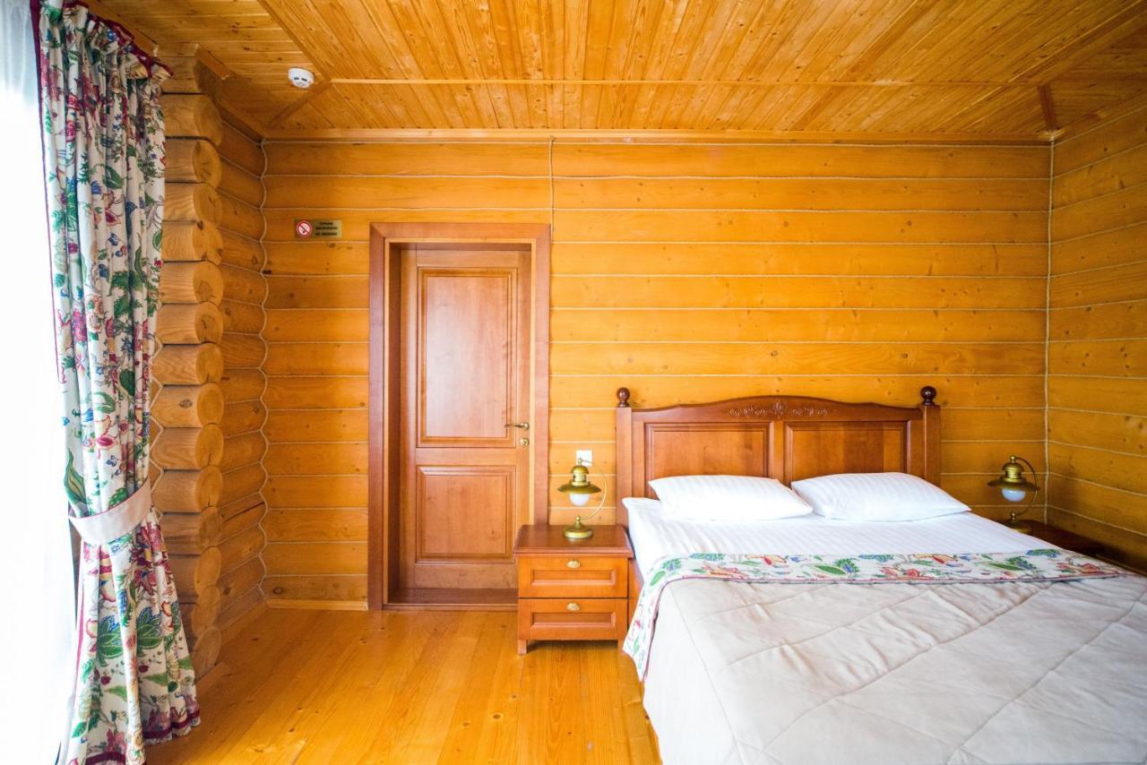 Hotel Комплекс Відпочинку Пампушка & Подушка Burlača Balka Exteriér fotografie