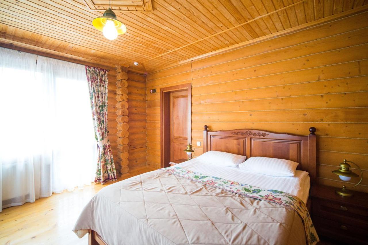 Hotel Комплекс Відпочинку Пампушка & Подушка Burlača Balka Exteriér fotografie