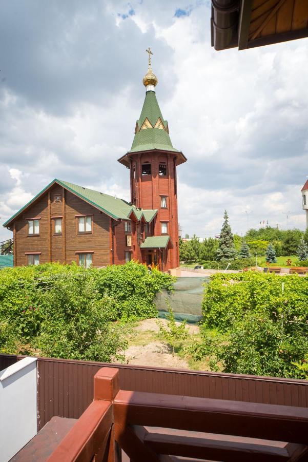Hotel Комплекс Відпочинку Пампушка & Подушка Burlača Balka Exteriér fotografie